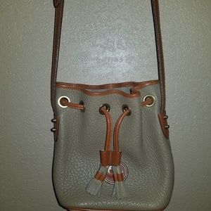 Dooney & Bourke